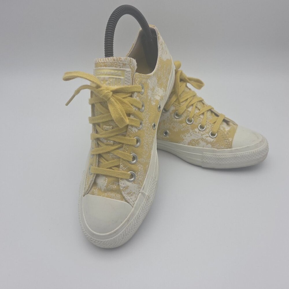 Converse “Saturn Gold” Floral Sneakers Women’s 7.5 Rare Past Release pre-owned